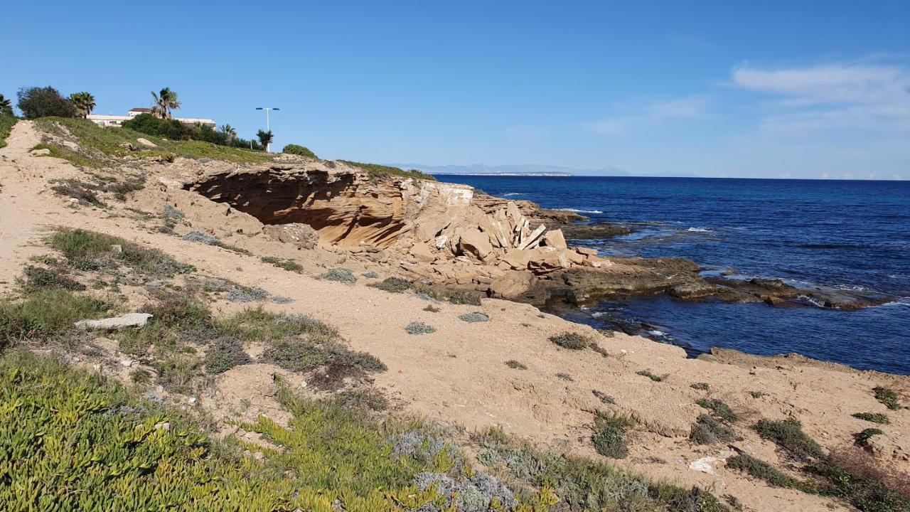 Sunny Apartament Near La Mata Beach Торевьиа Экстерьер фото